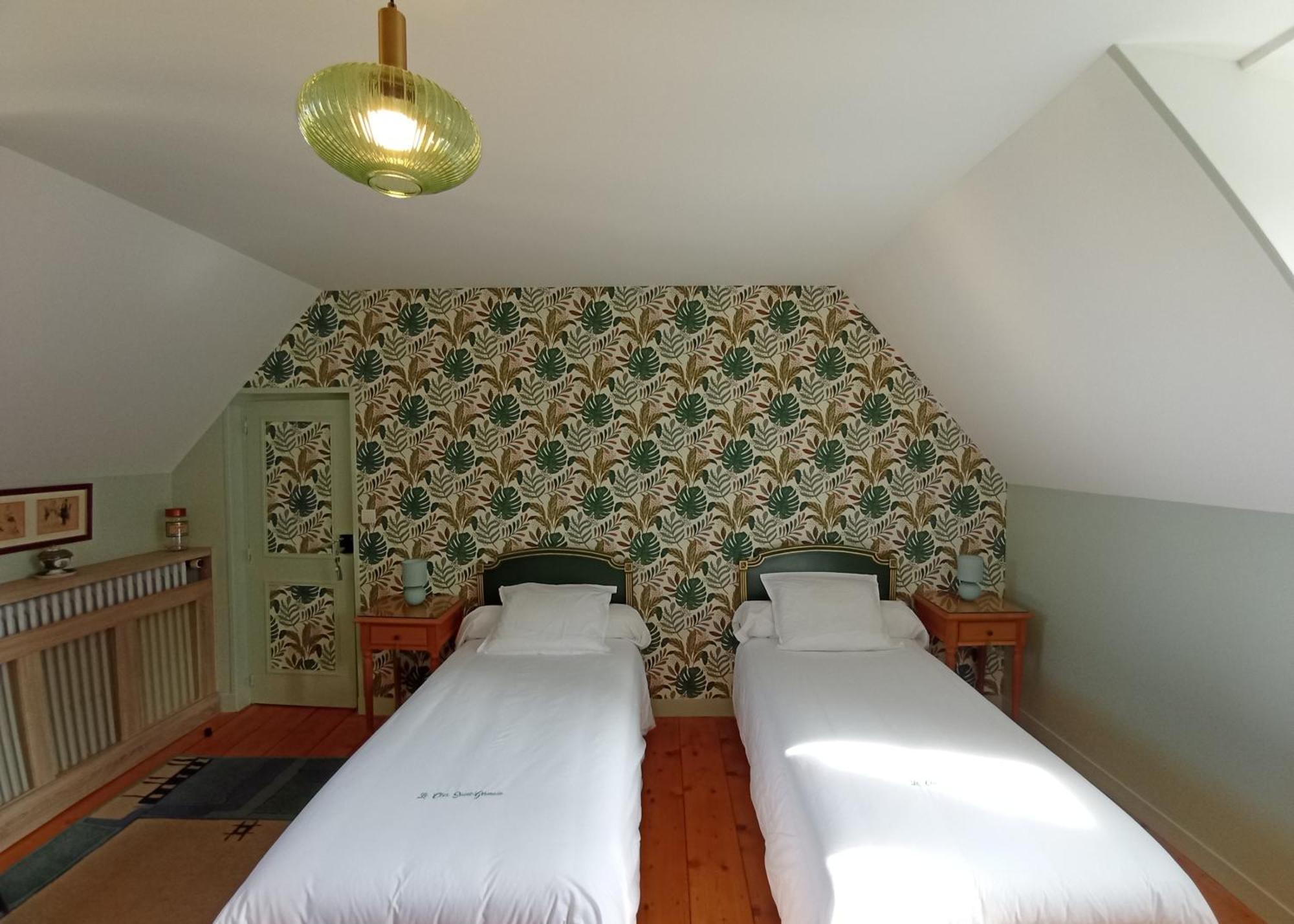 Le Clos Saint-Germain Rugles Exterior foto